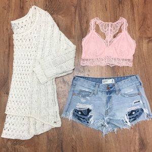 OOTD American Eagle Cardigan, A&F Shorts